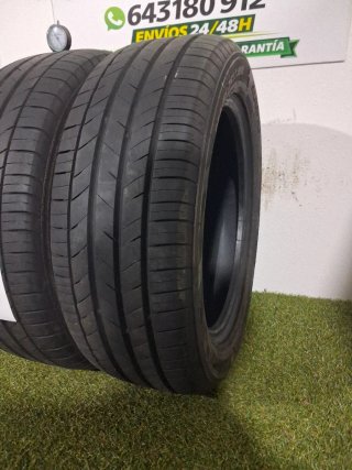 215 55 17 98W KUMHO ECSTA HS52