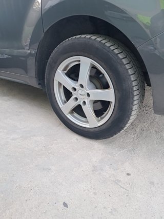 LLANTAS DE ALEACIÓN DEZENT 16” 5x112 + NEUMÁTICOS
