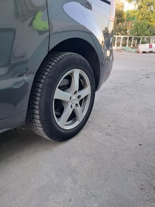 LLANTAS DE ALEACIÓN DEZENT 16” 5x112 + NEUMÁTICOS