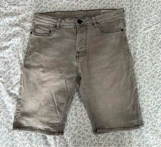7 PANTALONES = 7€