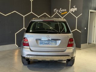 Mercedes ML 320cdi ¡con 224cv y 140.000km!