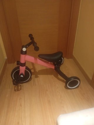 Triciclo rosa para niñas
