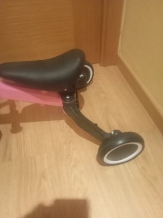 Triciclo rosa para niñas