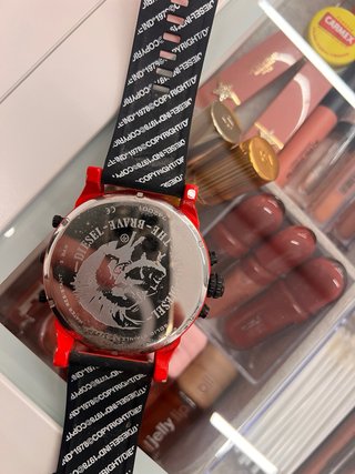 Reloj Diesel Hombre Negro y Rojo