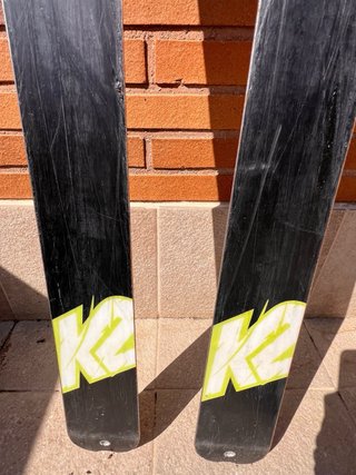Esquís K2 Wayback + Fijaciones Dynafit + pieles k2