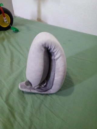 Almohada cervical viscoelástica gris