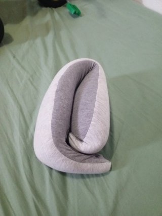 Almohada cervical viscoelástica gris