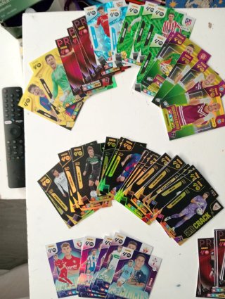 Cromos Fútbol Adrenalyn XL 2025-2026 Cambio cromos
