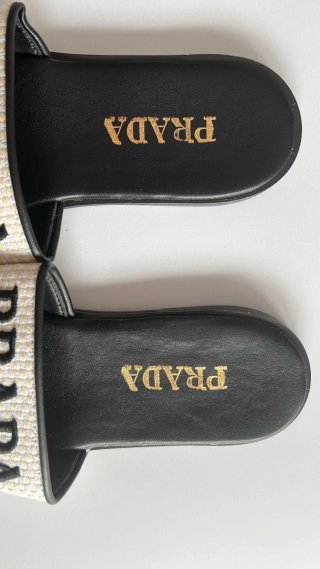 Chanclas Mujer Beige y Negro