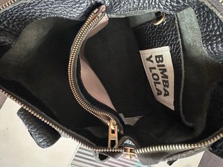 Bolso Bimba y Lola Piel Negro Cadena Dorada