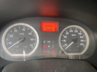 Dacia Logan 1.4 MPI 75 CV gasolina · 68.000 km