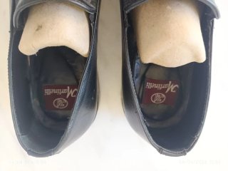 Mocasines Martinelli Piel Negro Elegancia Vintage