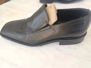 Mocasines Martinelli Piel Negro Elegancia Vintage