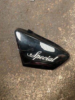 Tapa Lateral Izq Yamaha RS 250 Special