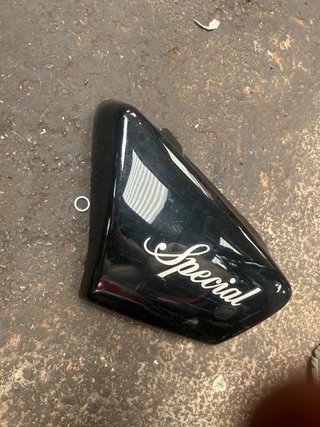 Tapa Lateral Izq Yamaha RS 250 Special