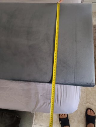 Cabecero Banak de terciopelo gris