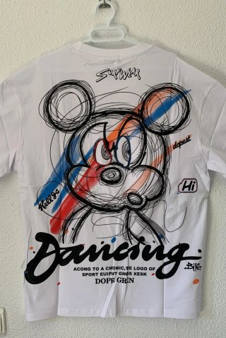 Camiseta Disney Mickey Mouse Dancing