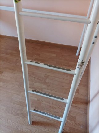 Cama alta litera con escritorio Ikea