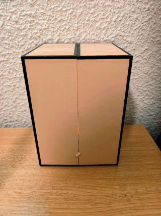 Caja regalo flores y collar mujer