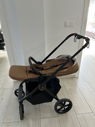 Carro Venicci con silleta y capazo