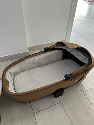 Carro Venicci con silleta y capazo