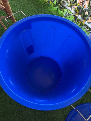 Cubo de basura azul 51L