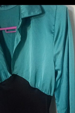 Vestido corto negro y verde