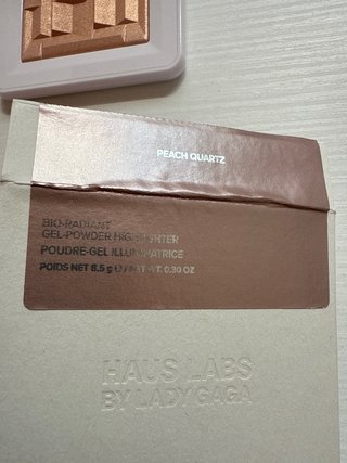 Haus Labs Bio-Radiant Highlighter peach quartz