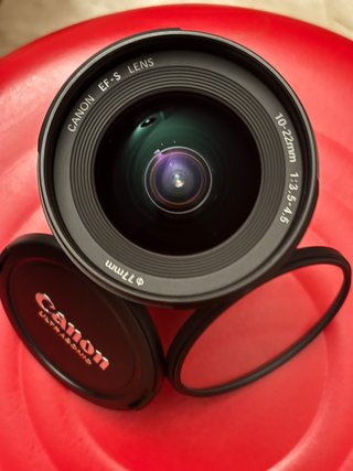 Canon EF-S 10-22mm f/3.5-4.5 USM Gran Angular