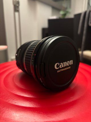 Canon EF-S 10-22mm f/3.5-4.5 USM Gran Angular