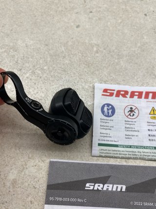 SRAM pod ultimate AXS (ambos lados)