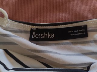 Lote 3 Top Bershka  Amarillo,Rosa y Rayas Talla Xs