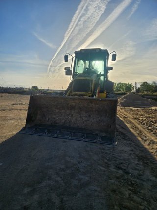 Retroexcavadora New Holland