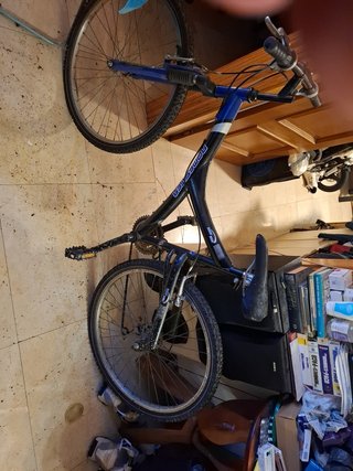 Bicicleta de Montaña Negra