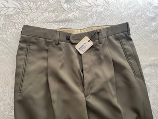 Pantalón de vestir Narvik verde oliva