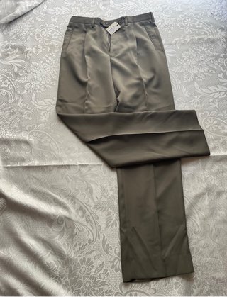 Pantalón de vestir Narvik verde oliva