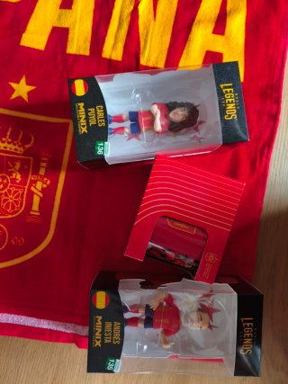 Figuras Minix Fútbol Leyendas Andrés Iniesta y Car