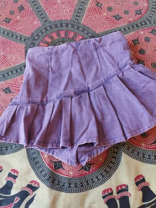 Falda pantalón morada mujer