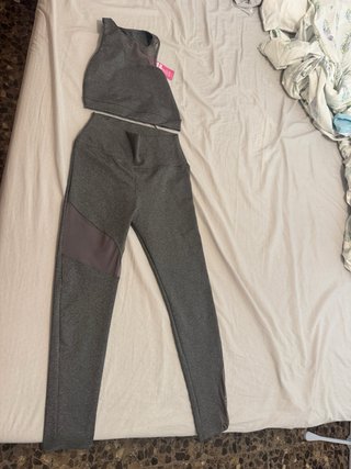 Conjunto deportivo PINK gris