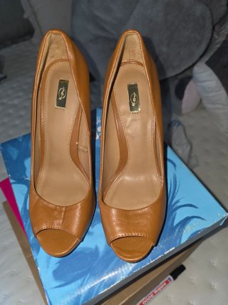 Zapatos syradivarious Talla 36 Marrones