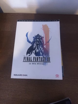 Guías de videojuegos: Call of Duty, Final Fantasy