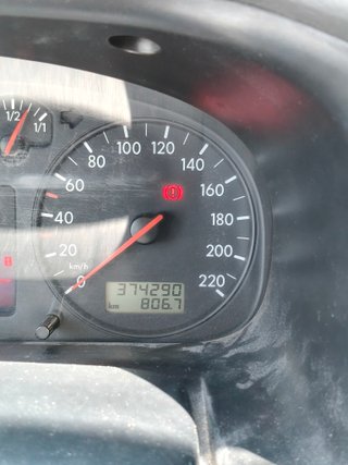 VOLKSWAGEN T4 Caravelle 2.5 TDI larga camperizada