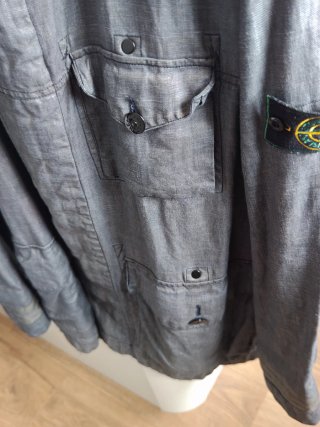 Gabardina Stone Island Gris Verano