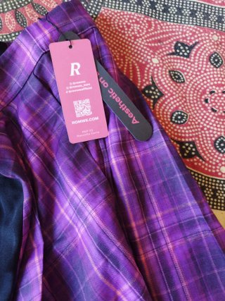 Falda gótica Romwe Morado/Negro Talla S