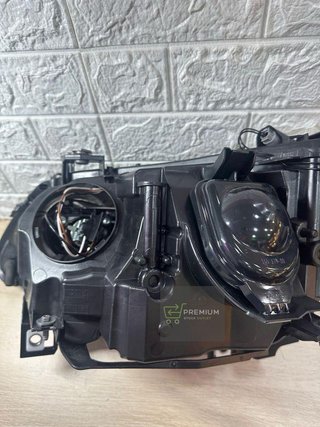 HELLA 1EL Halógena Faro BMW E60