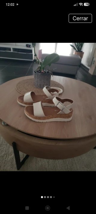 Sandalias blancas cuña