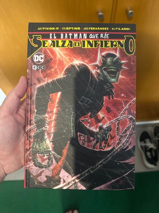 El Batman que ríe: Se alza el infierno