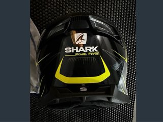 Casco Integral Shark Negro/Amarillo