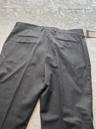 Pantalón de chaqué gris