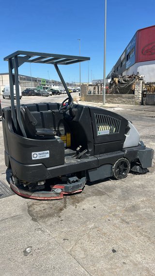 Fregadora Barredora Profesional